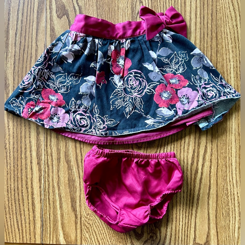 Old Navy lined skirt with matching panties size 2